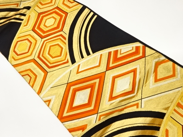 リサイクル　亀甲に菱模様織出し袋帯